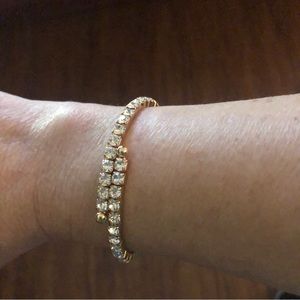 Goldtone & Rhinestone Ajustable Bracelet